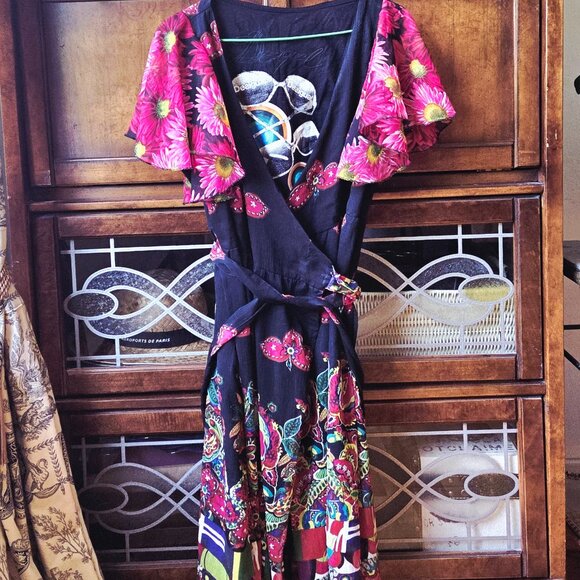 Stunning Floral Desigual Wrap Dress - Picture 1 of 12